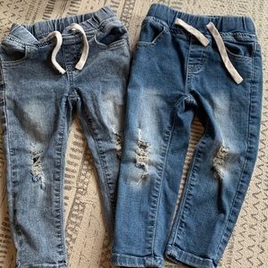 2 Pack of 18-24 Little Bipsy Distressed skinny Jeans.